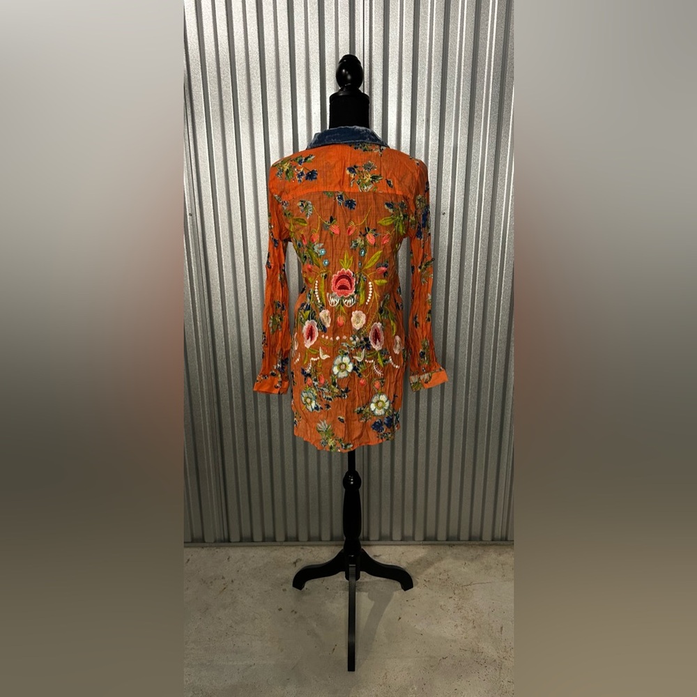 Women’s Aratta Silent Journey Orange Floral Long Sleeve Rayon Nylon Blouse Small - Picture 2 of 4